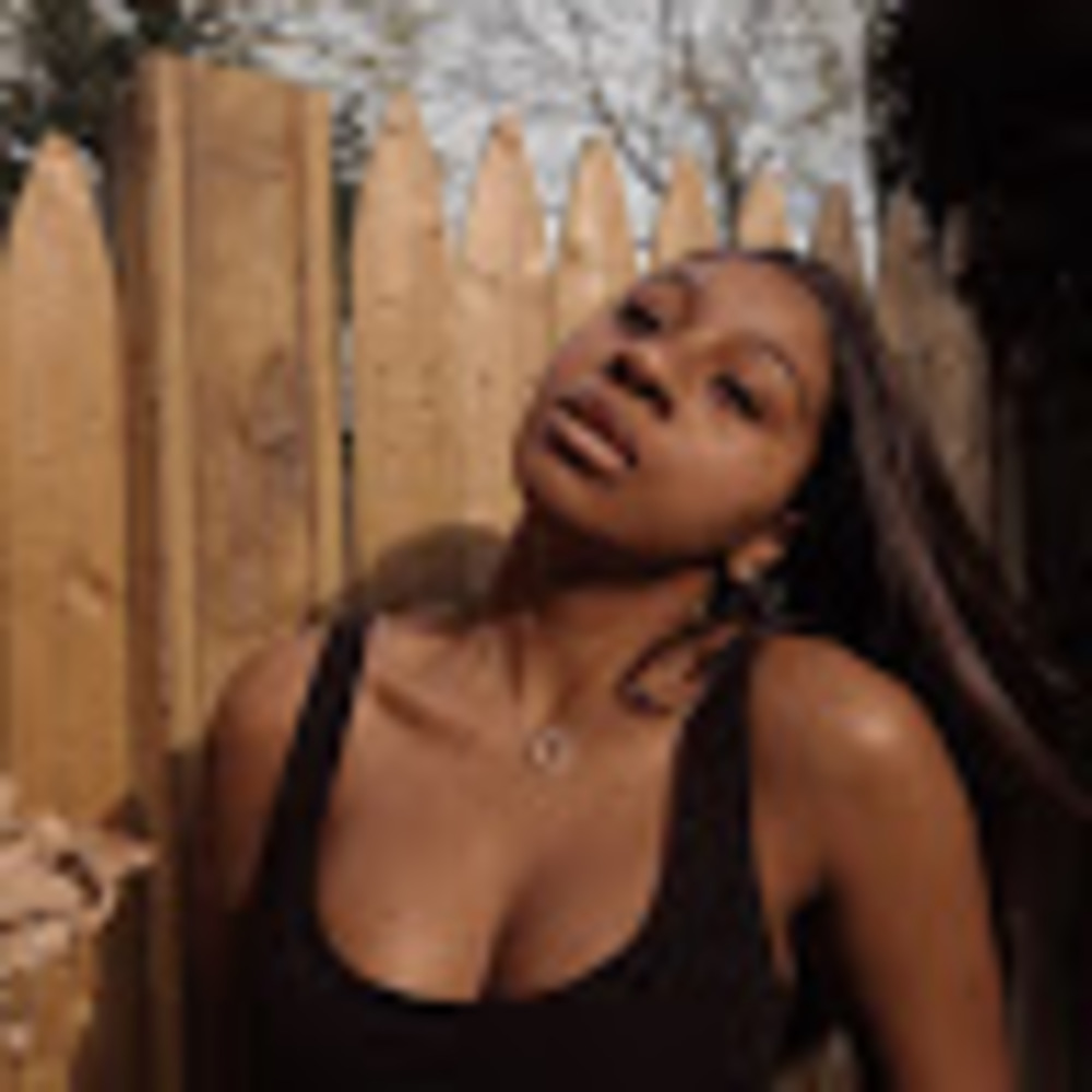 Meet your Posher, Sierra